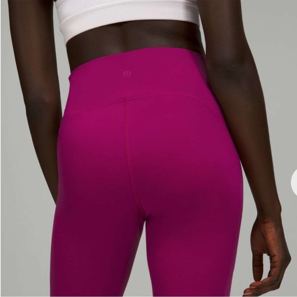 NWT Lululemon InStill HR Tight 25" In Color Magenta Purple Size 8 - Picture 4 of 14